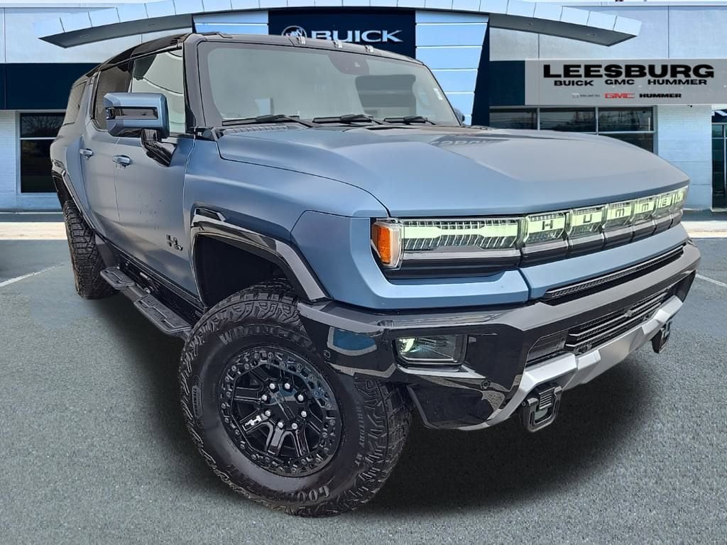 2024 GMC Hummer EV 3X SUV's photo