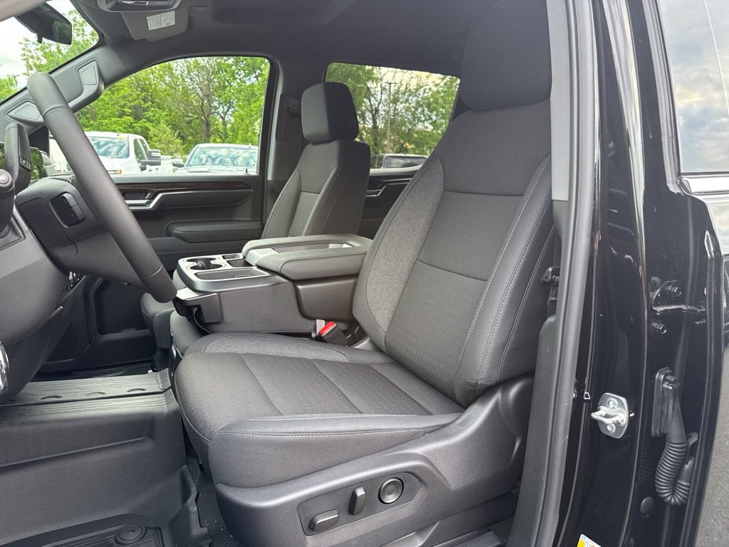 2026 GMC Sierra 1500 SLE - Photo 10