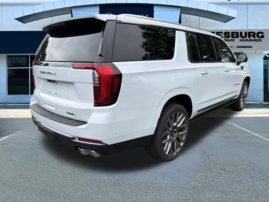 2026 GMC Yukon XL Denali Ultimate - Photo 7