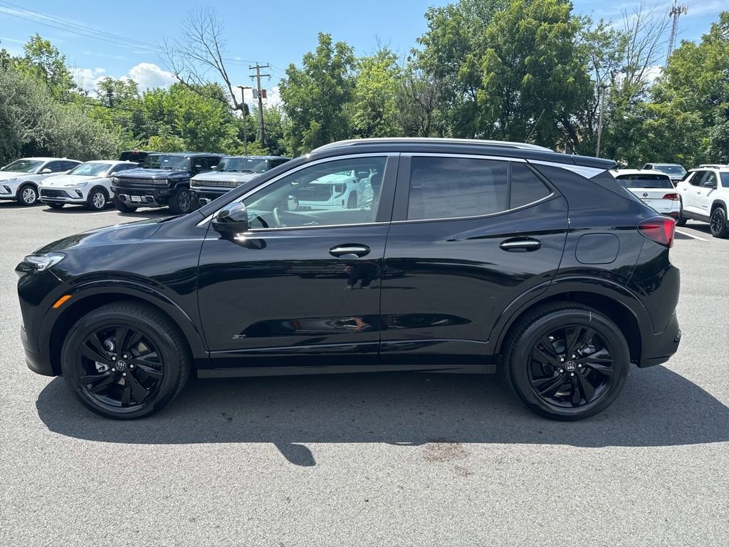 2026 Buick Encore GX Sport Touring photo 4