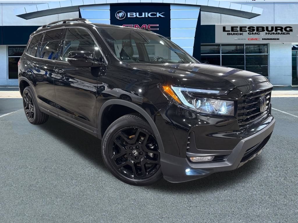 2025 Honda Passport Black Edition's photo