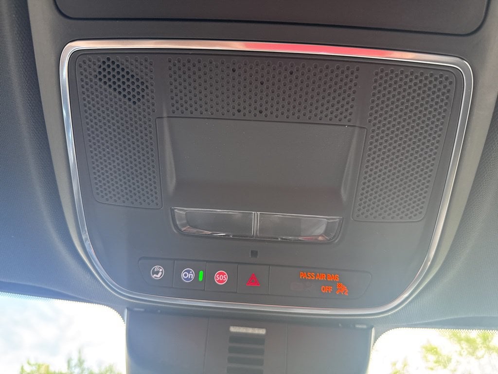 2026 GMC Acadia Denali - Photo 45