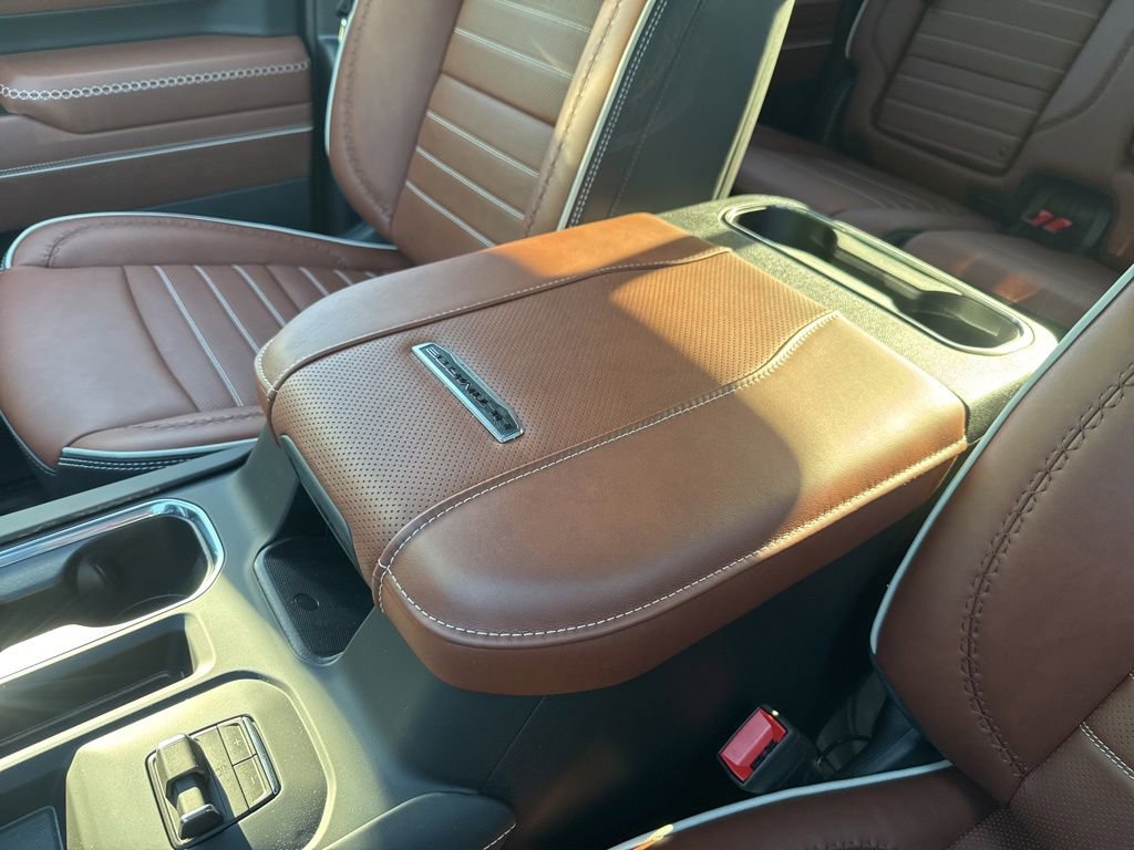 2025 GMC Sierra 2500HD Denali Ultimate - Photo 37