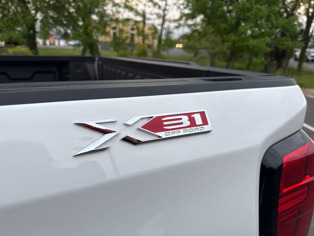 2026 GMC Sierra 1500 SLT - Photo 62