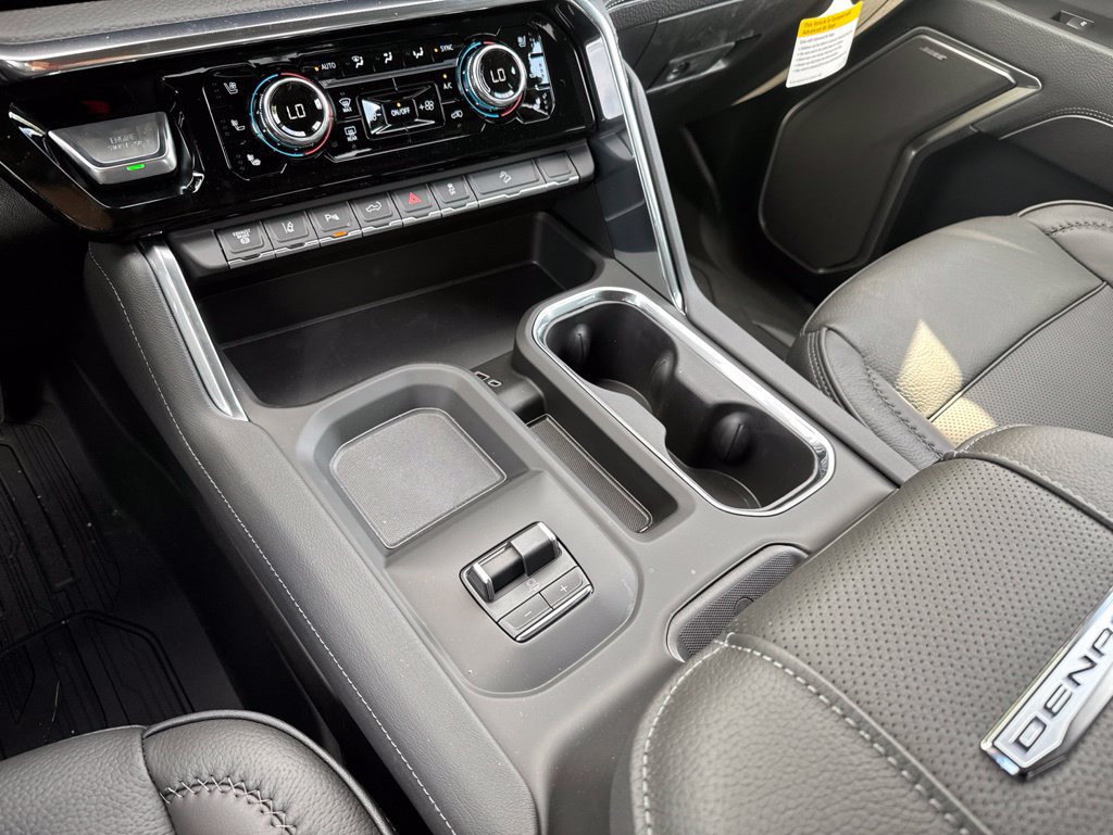 2026 GMC Sierra 2500HD Denali - Photo 33