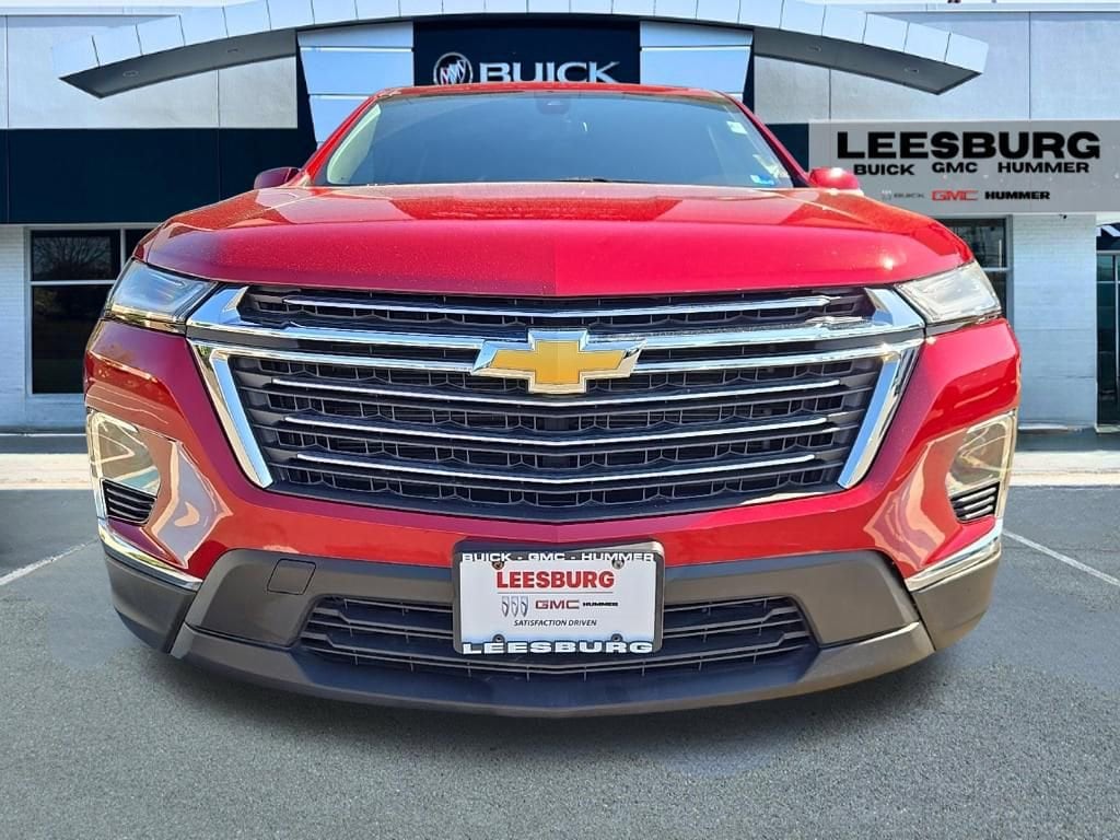 Used 2023 Chevrolet Traverse LT Cloth SUV