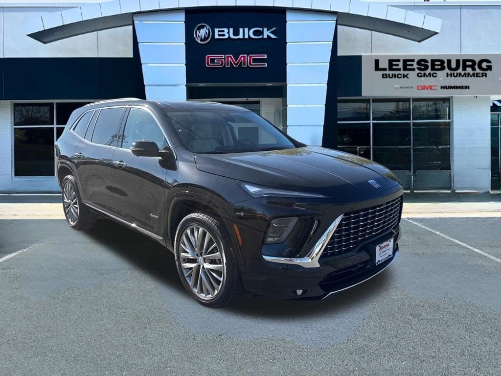 2026 Buick Enclave Avenir AWD's photo