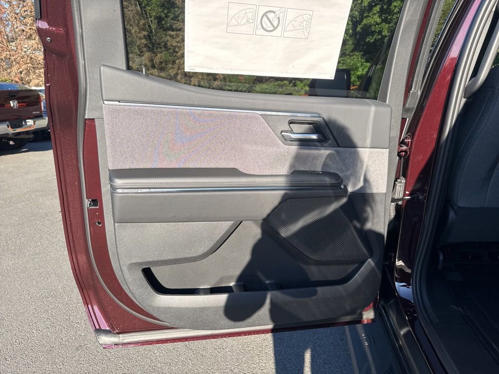 2026 GMC Sierra EV Elevation - Photo 40
