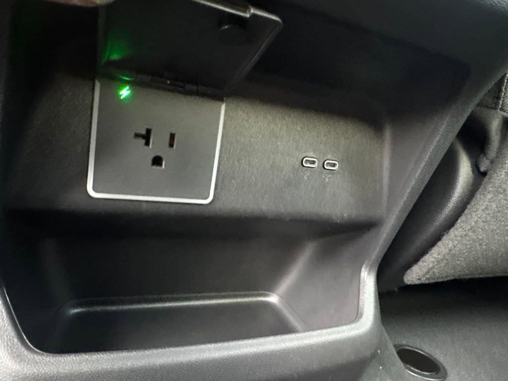 2026 GMC Sierra EV Elevation - Photo 42