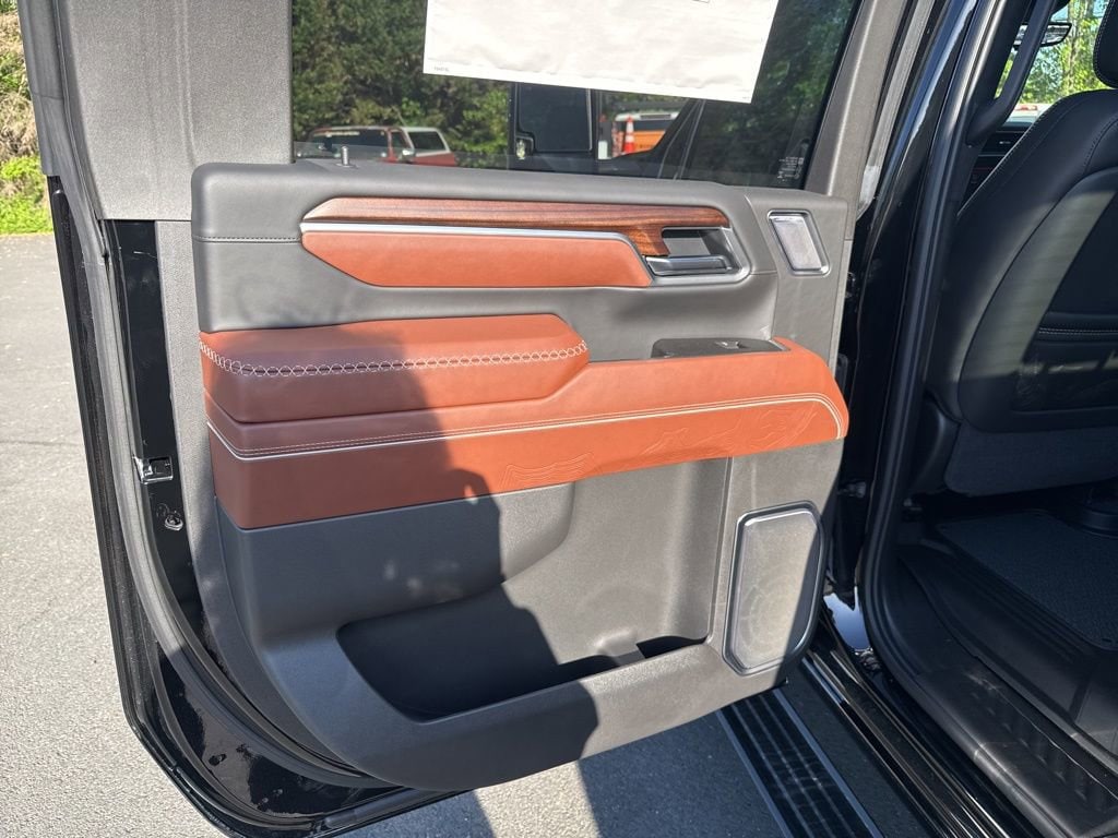 2025 GMC Sierra 2500HD Denali Ultimate - Photo 48