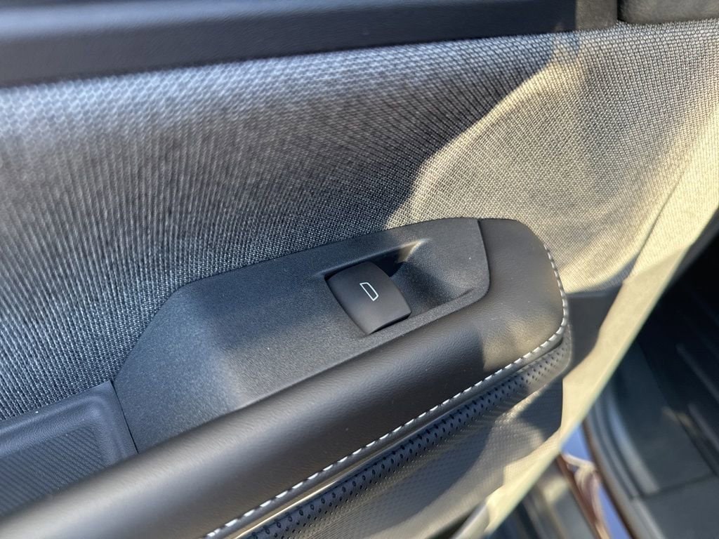 2026 GMC Sierra EV Elevation - Photo 41