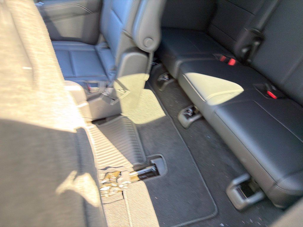 2027 GMC Acadia Elevation - Photo 35