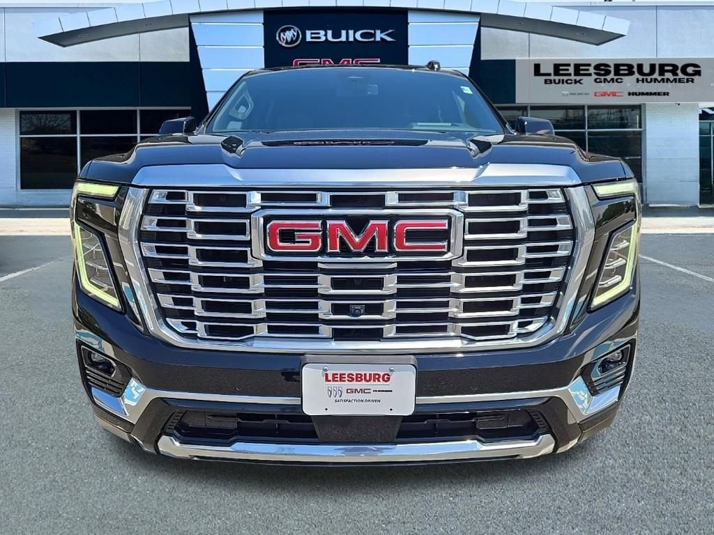 Used 2025 GMC Yukon XL Denali SUV