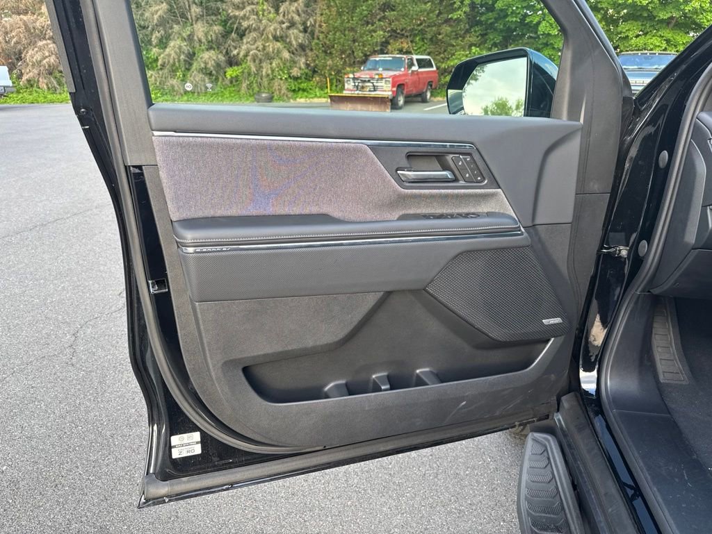 2026 GMC Sierra EV Elevation - Photo 18