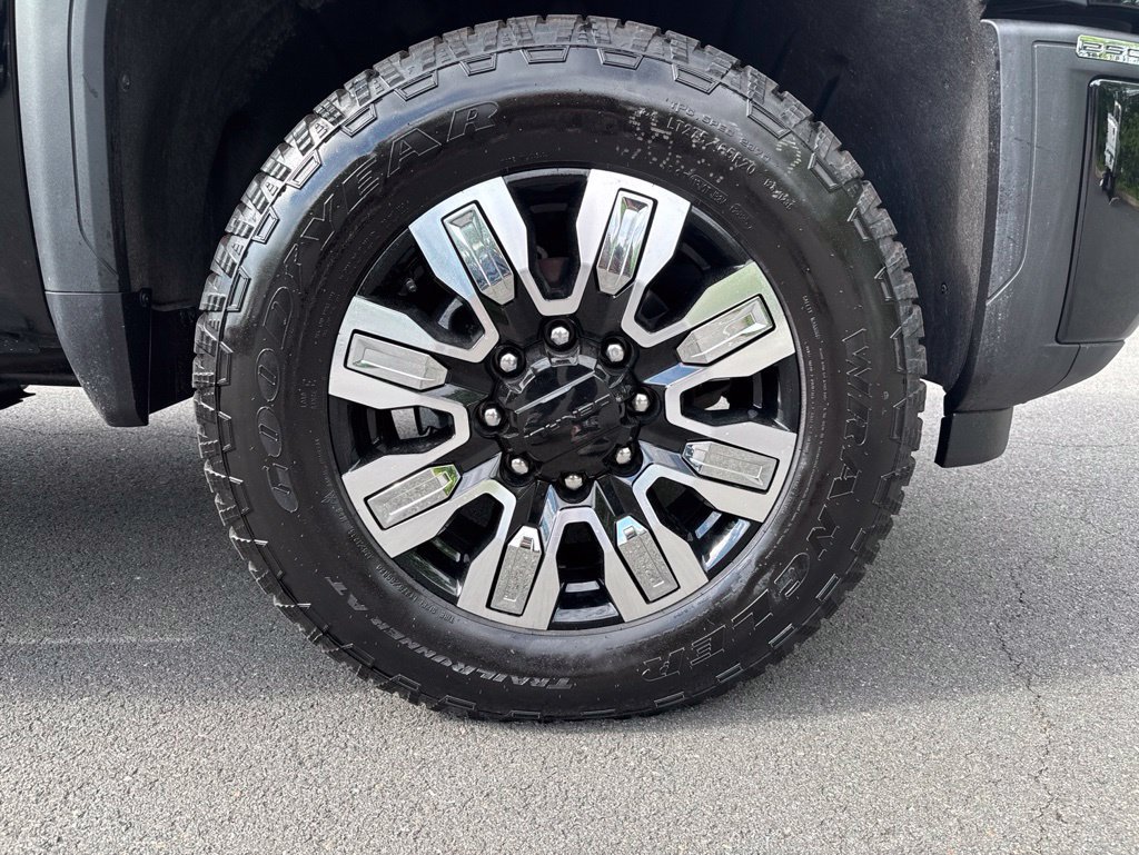 2026 GMC Sierra 2500HD Denali - Photo 9