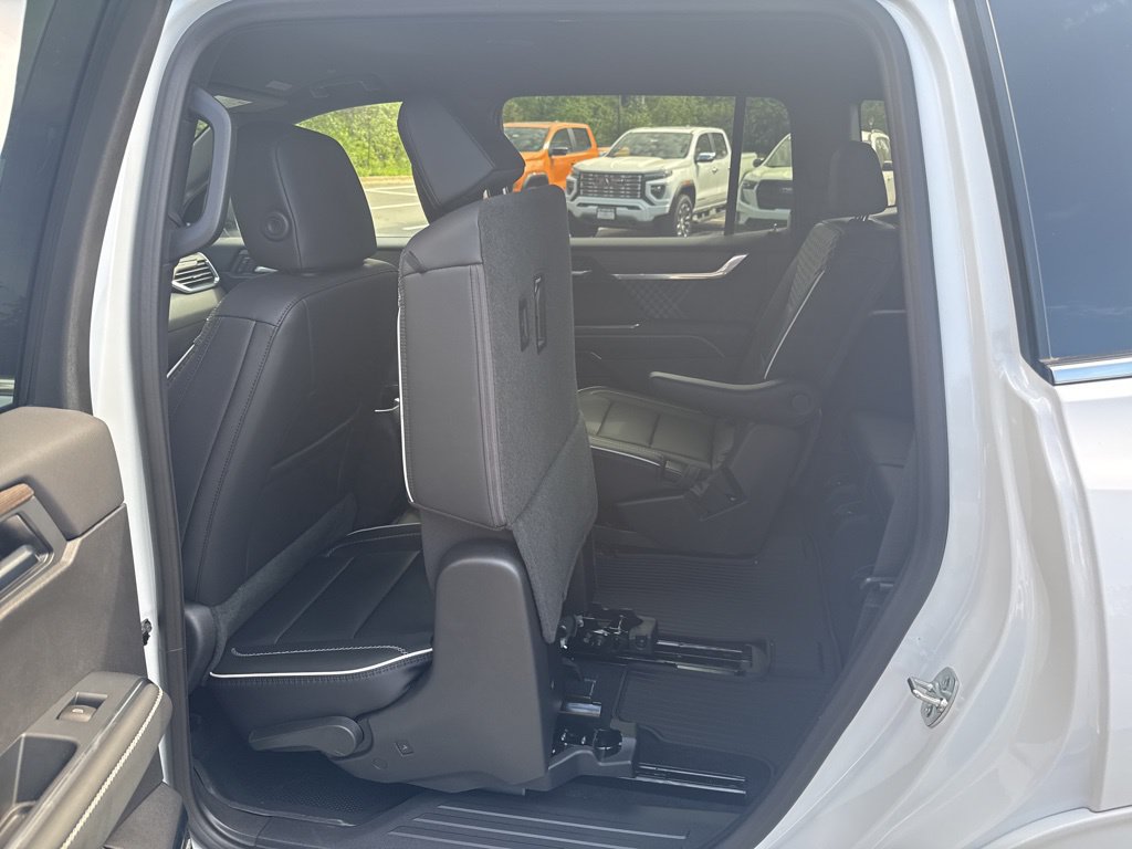 2026 GMC Acadia Denali - Photo 56