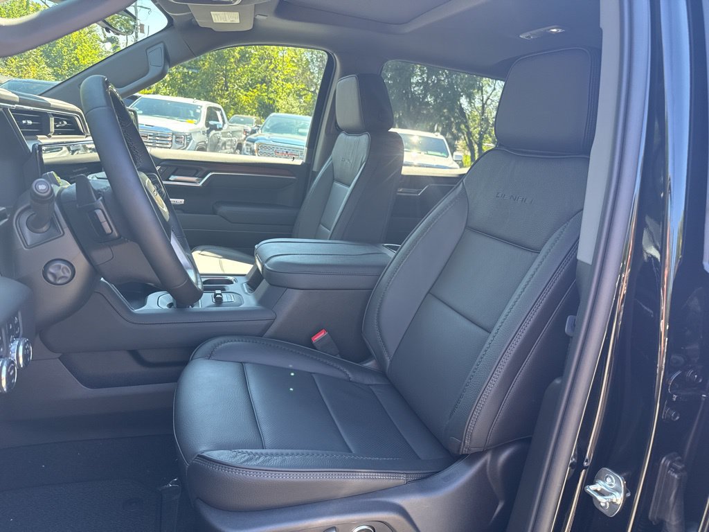 2026 GMC Sierra 1500 Denali - Photo 10