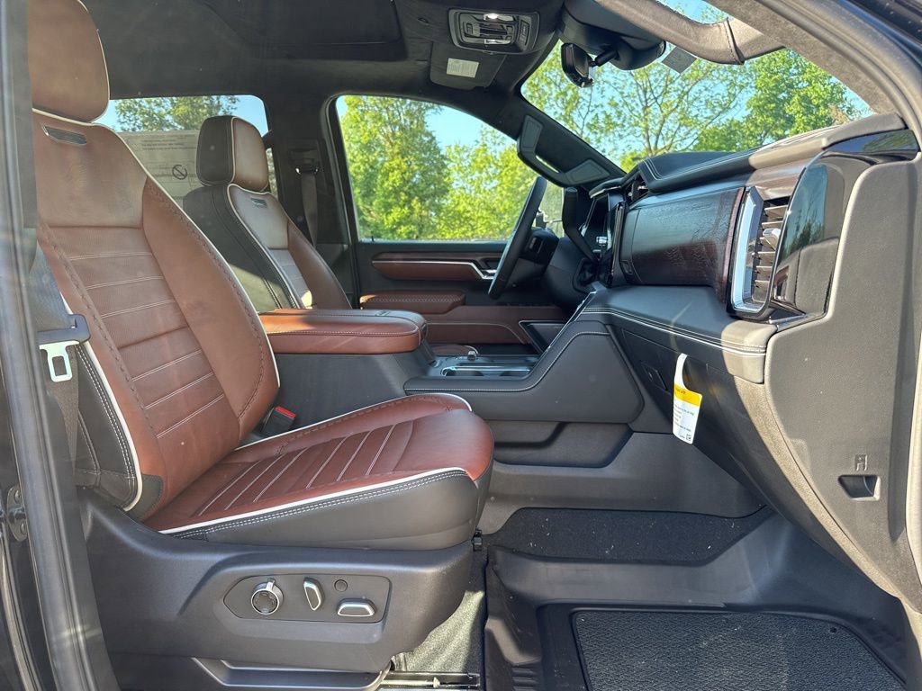 2025 GMC Sierra 2500HD Denali Ultimate - Photo 13
