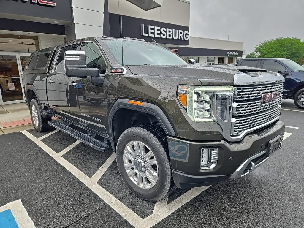 2022 GMC Sierra 4WD Crew Cab Standard Box Denali's photo