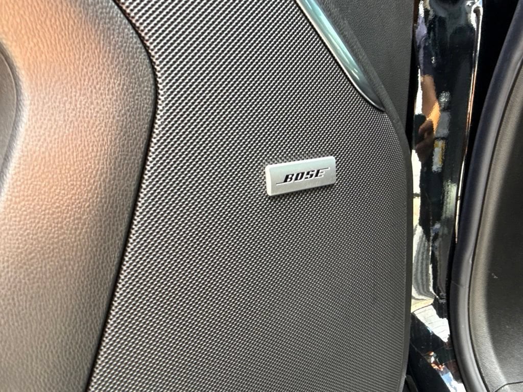 2026 GMC Yukon XL Denali - Photo 19