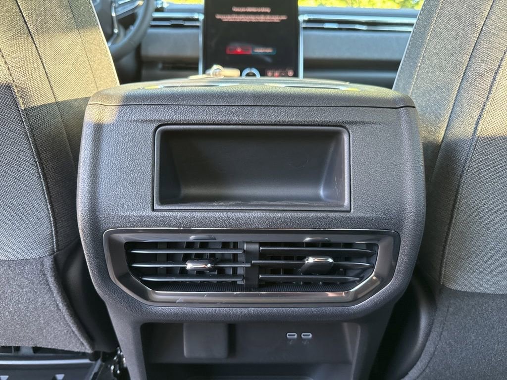 2026 GMC Sierra EV Elevation - Photo 42
