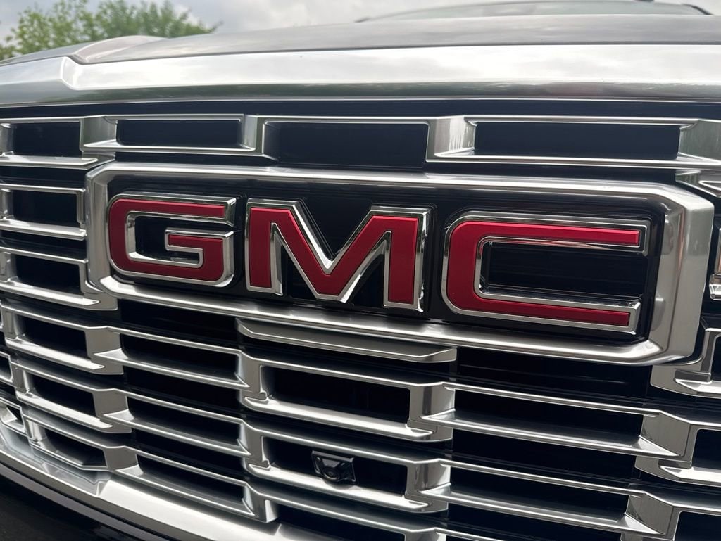 2026 GMC Yukon XL Denali - Photo 70
