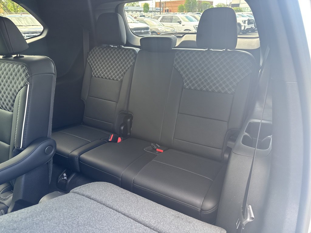 2026 GMC Acadia Denali - Photo 12