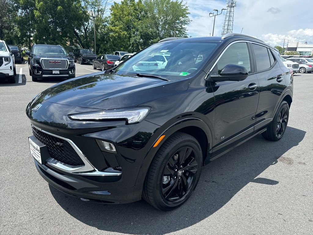 2026 Buick Encore GX Sport Touring photo 3