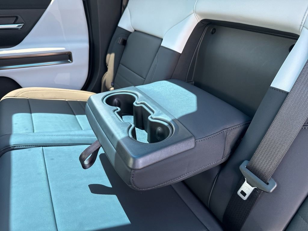 2025 GMC HUMMER EV 2X - Photo 49