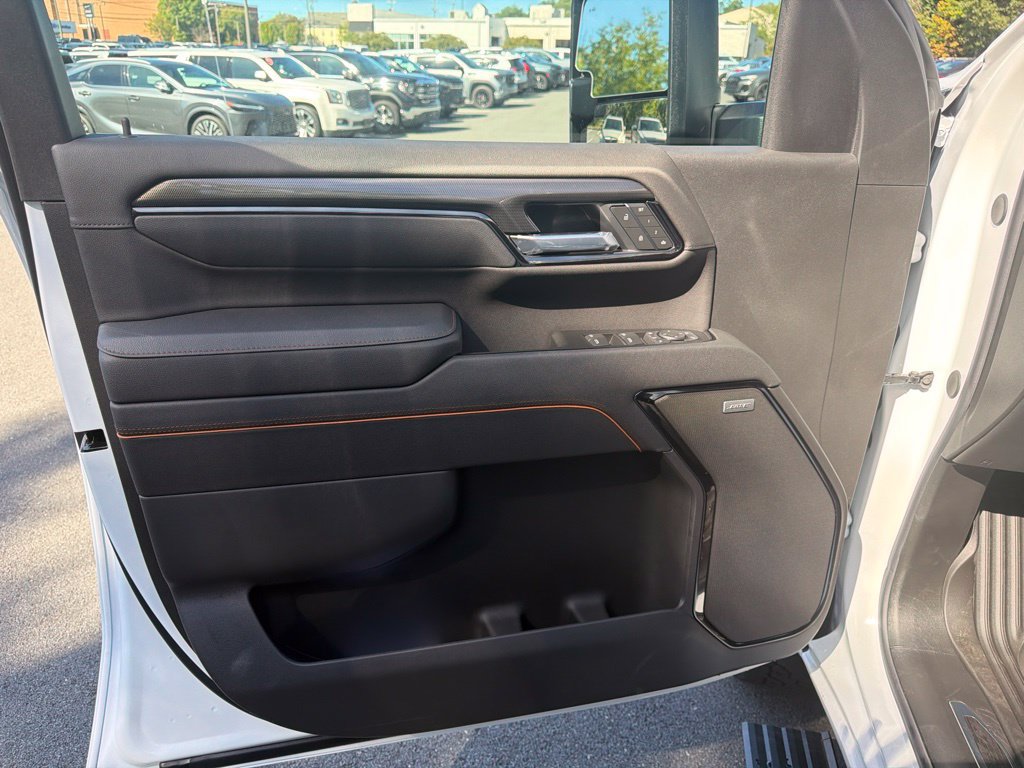 2026 GMC Sierra 2500HD AT4 - Photo 15