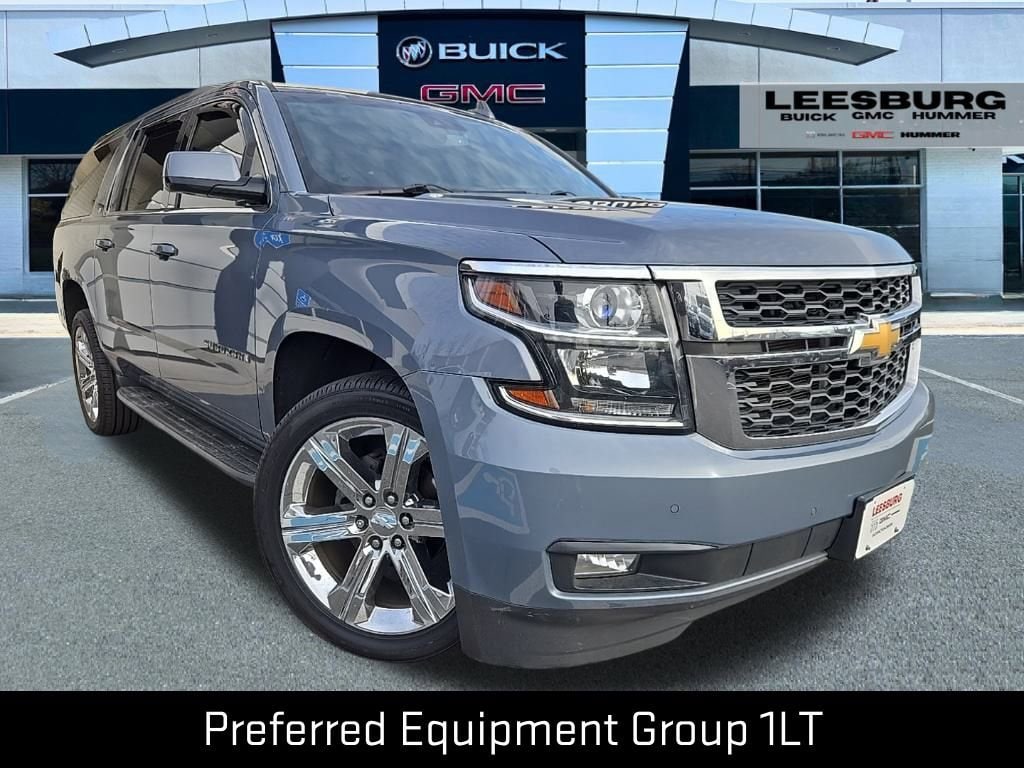 2016 Chevrolet Suburban LT's photo