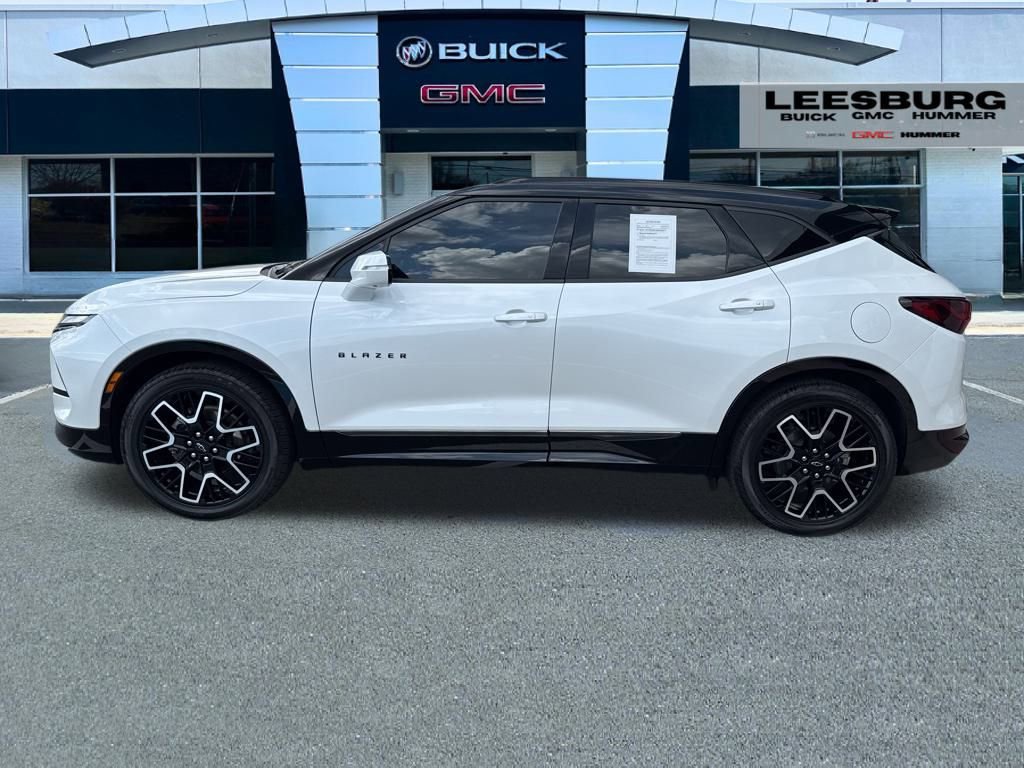 2023 Chevrolet Blazer RS photo 4