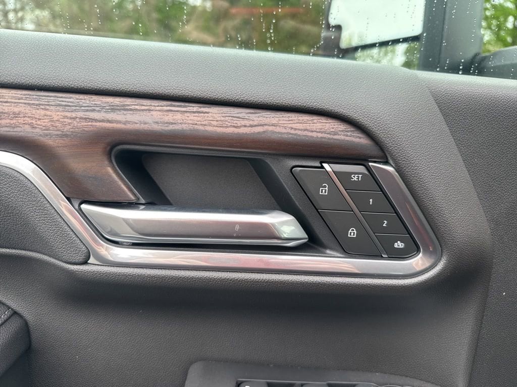 2025 GMC Sierra 2500HD SLT - Photo 21
