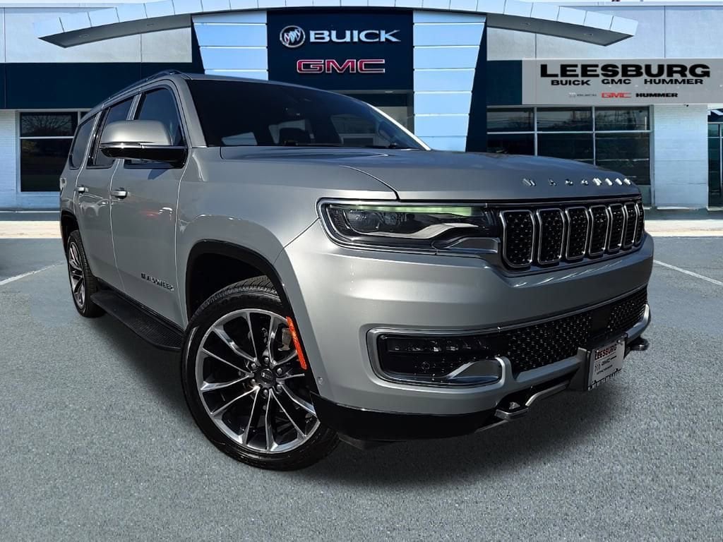 2022 Jeep Wagoneer Series II's photo