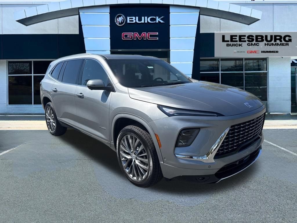2026 Buick Enclave Avenir AWD's photo