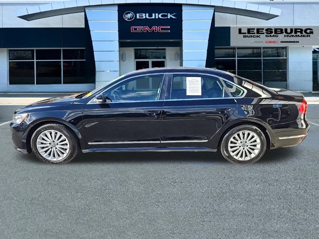 Used 2016 Volkswagen Passat 1.8T SE Sedan