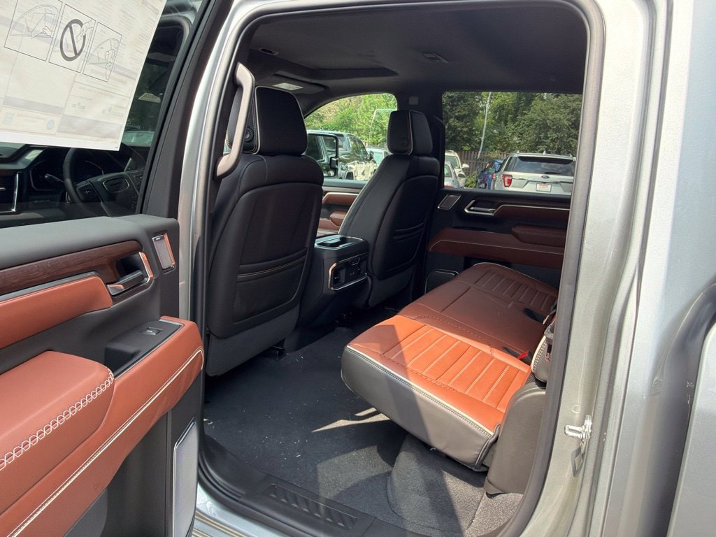 2026 GMC Sierra 2500HD Denali Ultimate - Photo 16