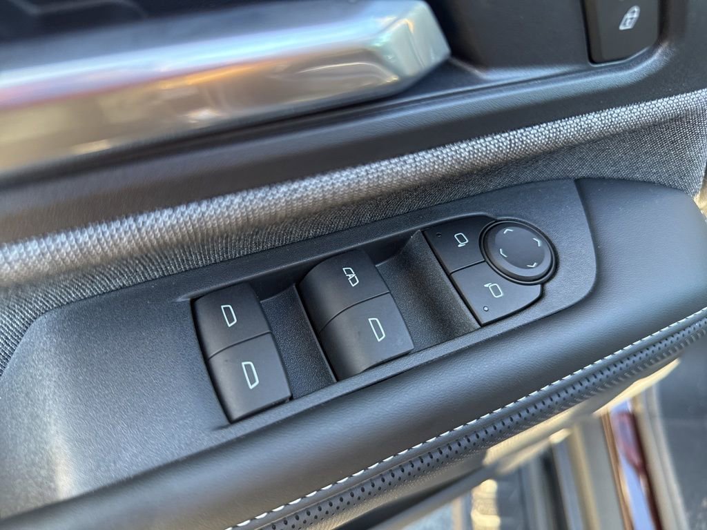 2026 GMC Sierra EV Elevation - Photo 20