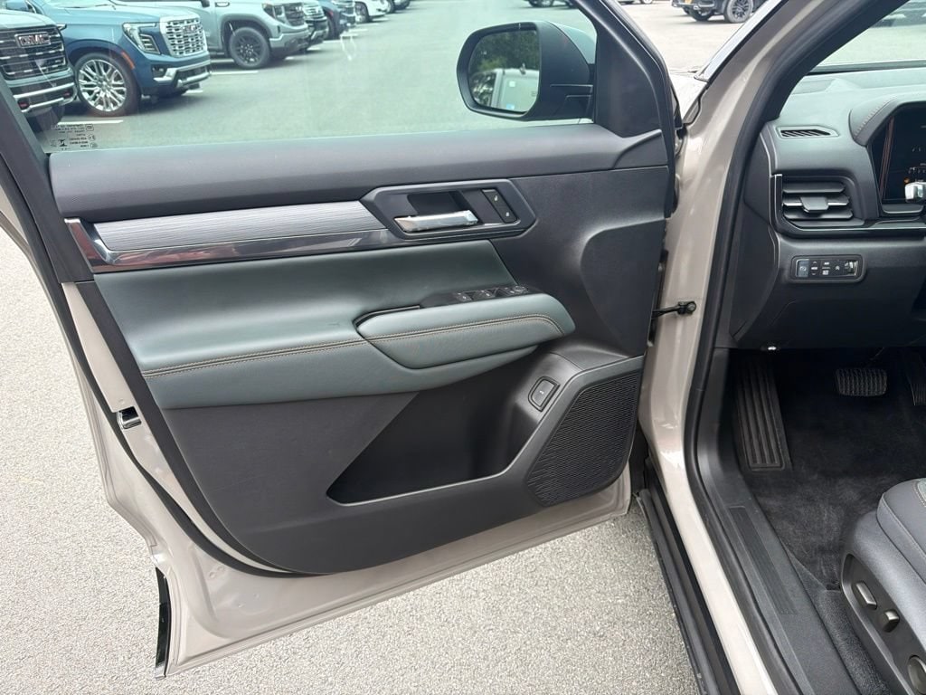 2026 GMC Terrain AT4 - Photo 11