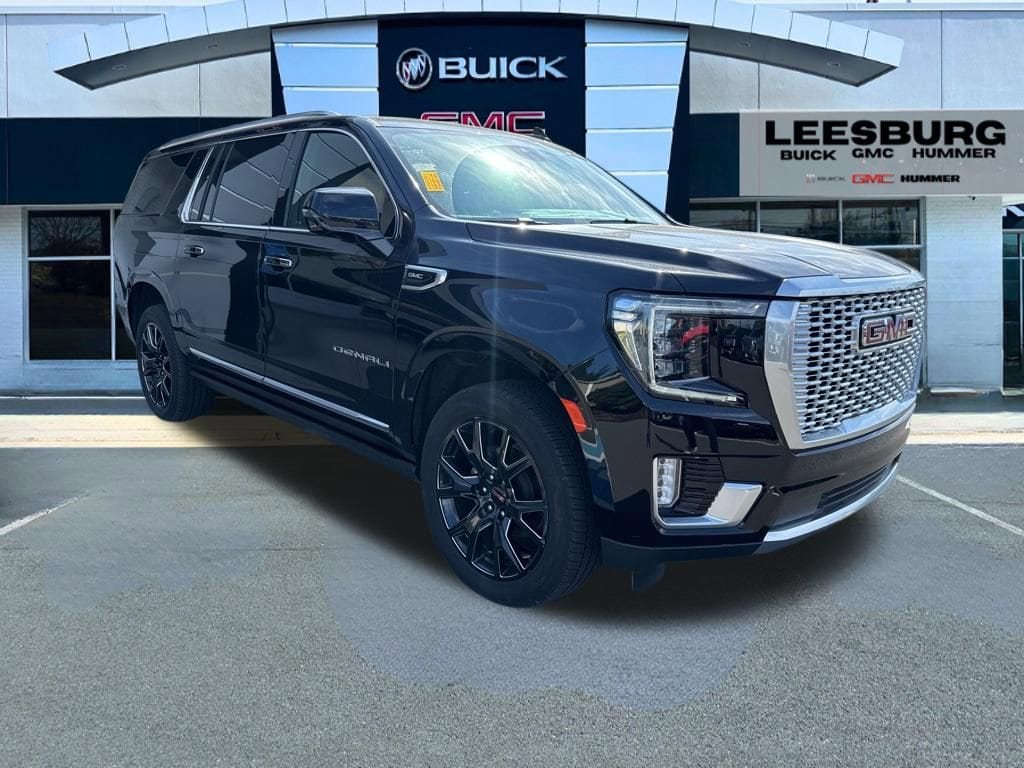 2024 GMC Yukon Denali AWD's photo