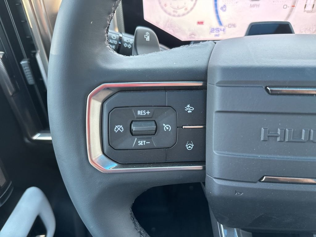 2025 GMC HUMMER EV 2X - Photo 24