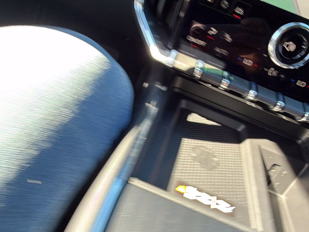 2027 GMC Acadia Elevation - Photo 32