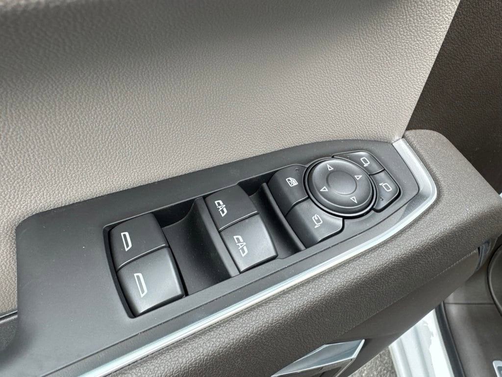 2026 GMC Sierra 1500 SLT - Photo 20