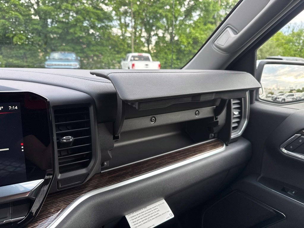 2026 GMC Sierra 1500 SLE - Photo 39