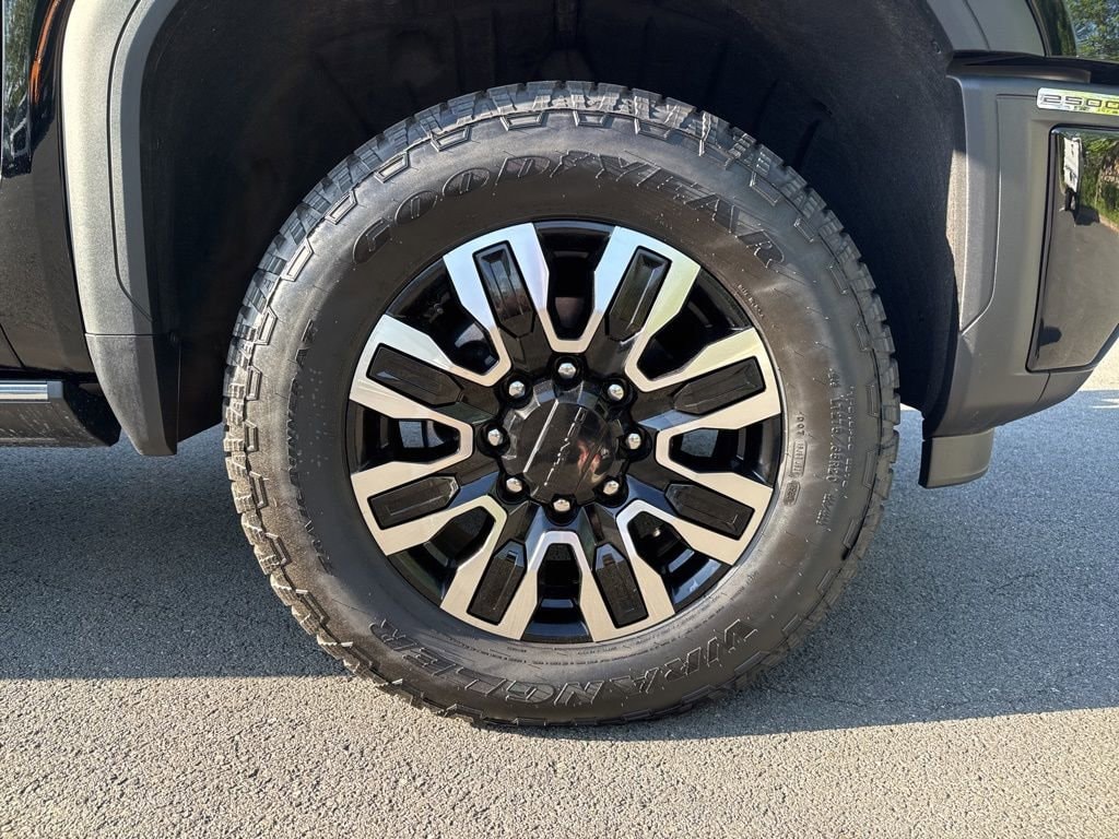 2025 GMC Sierra 2500HD Denali Ultimate - Photo 9