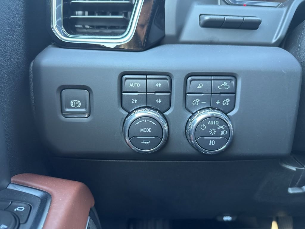 2025 GMC Sierra 2500HD Denali Ultimate - Photo 29