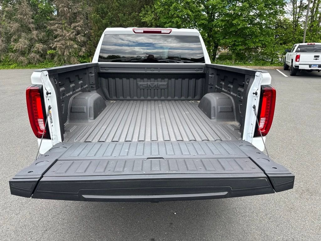 2026 GMC Sierra 1500 SLT - Photo 48