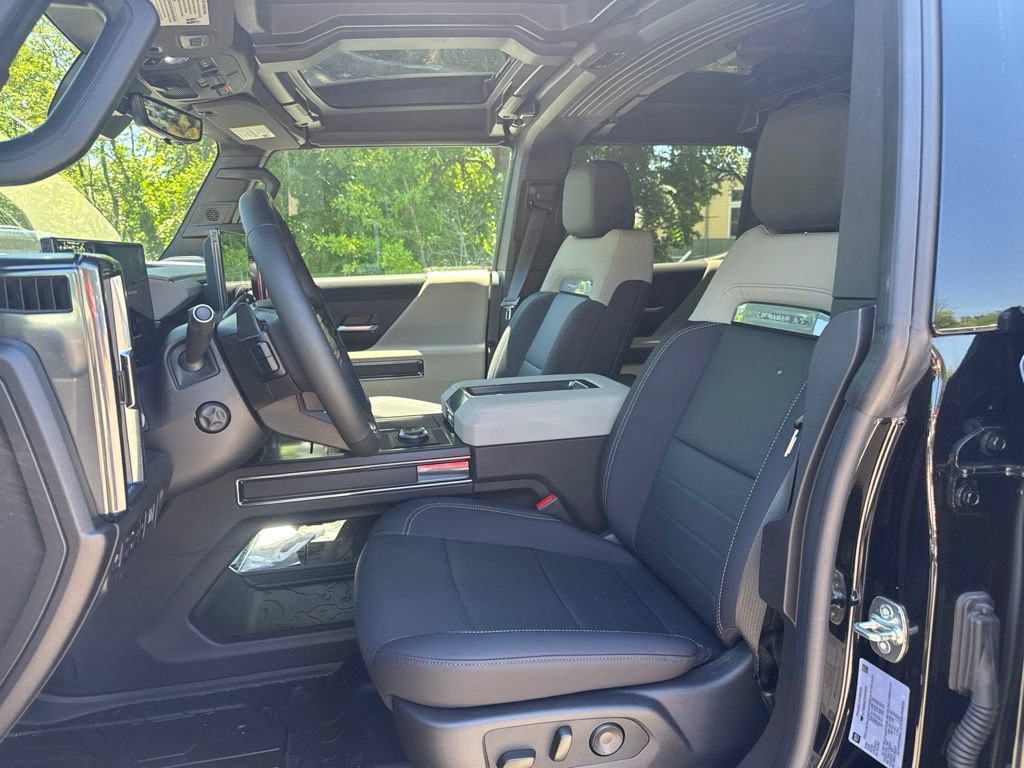 2026 GMC HUMMER EV 2X - Photo 11