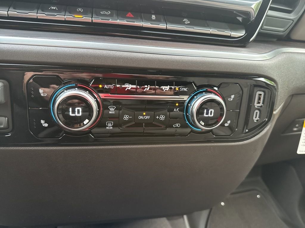 2026 GMC Sierra 1500 SLT - Photo 31