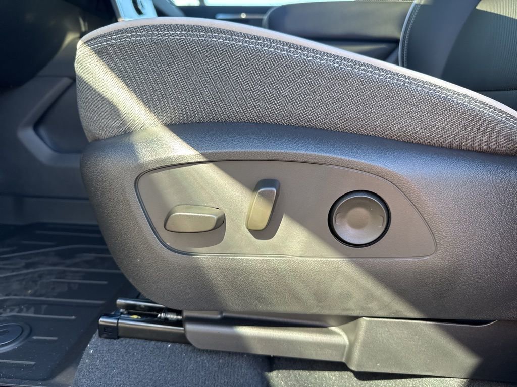 2026 GMC Sierra EV Elevation - Photo 22